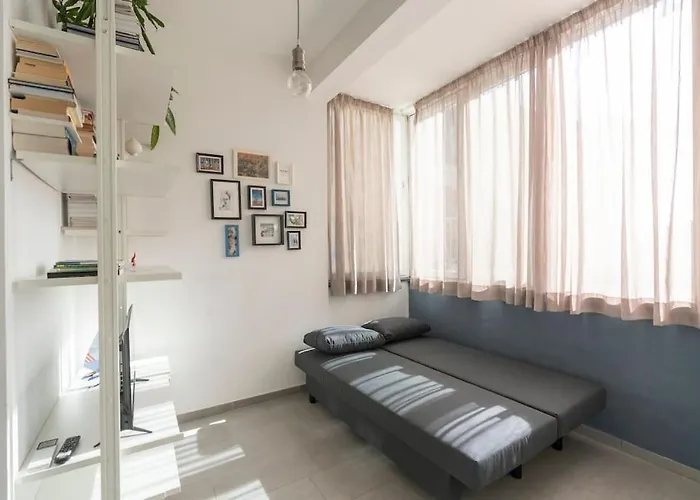Loft In Center